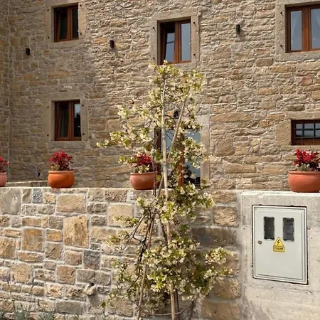 Apartman Iii By Guide Grožnjan